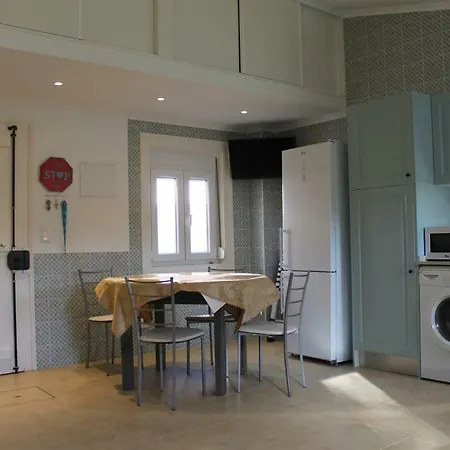 Hébergement de vacances Alcantara, T2 Duplex Em Moradia Remodelada